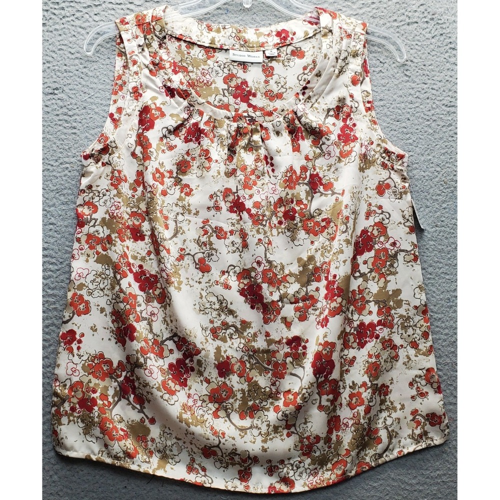 Studio Works Tank Top Women Medium‎ Multi Floral Round Neck Sleeveless Pullover